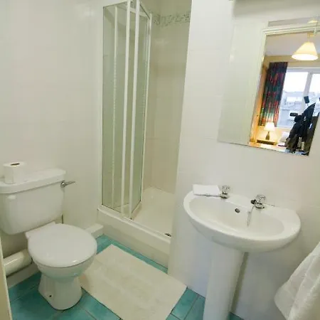 Dunaras Holiday Village Galway Room photo